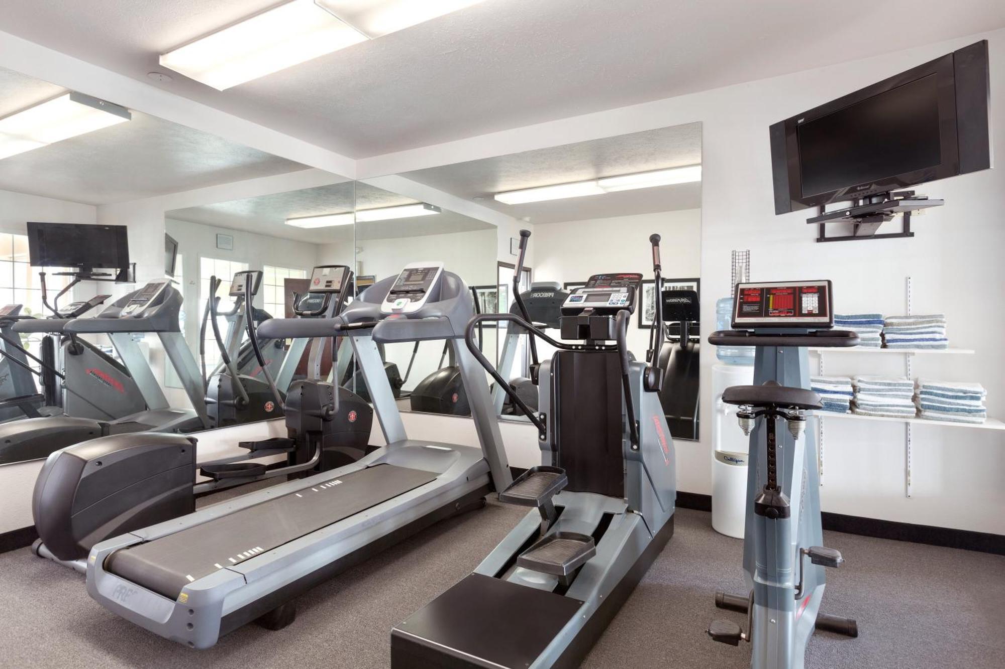 Ramada By Wyndham Moses Lake Ngoại thất bức ảnh