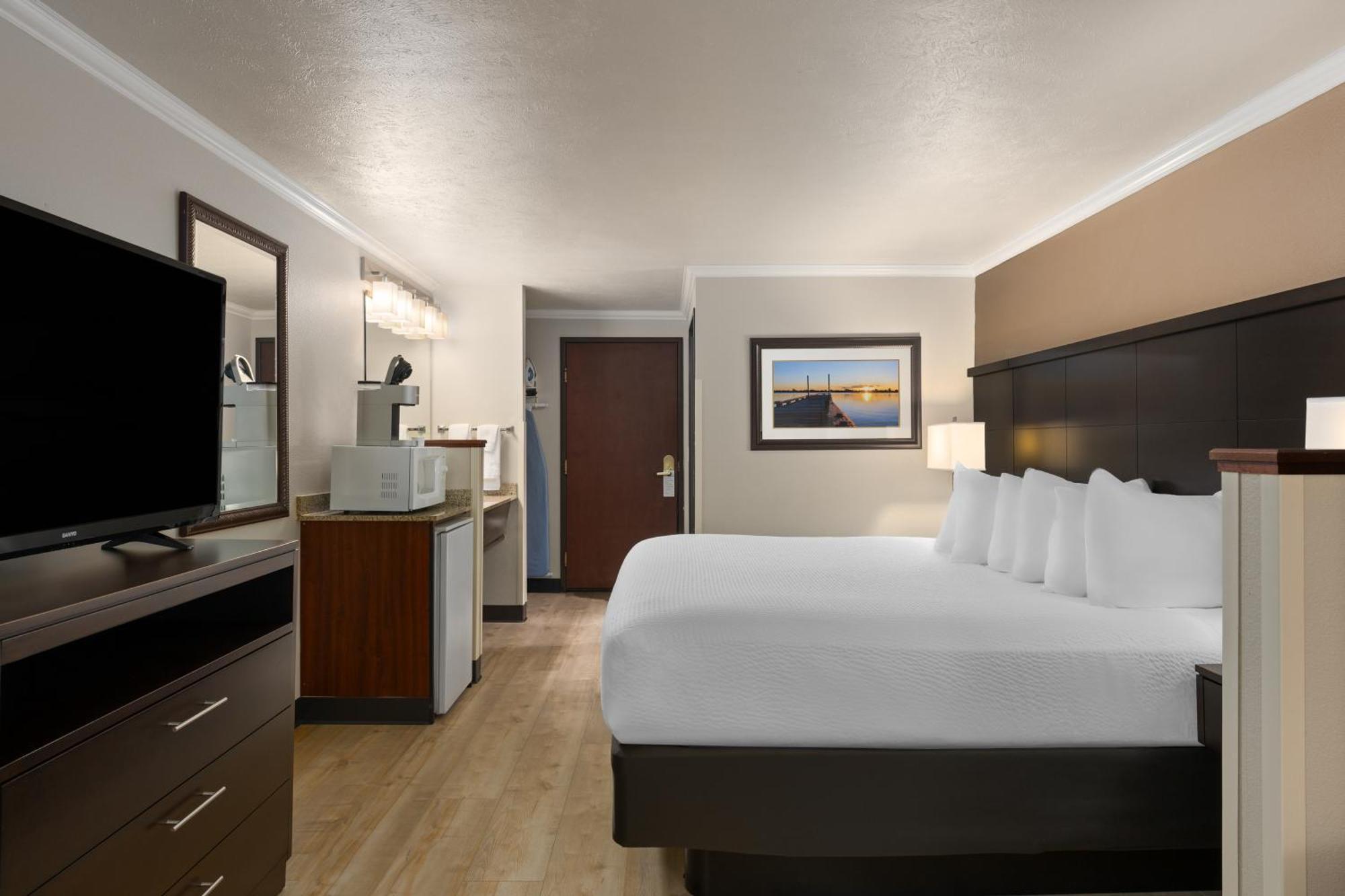 Ramada By Wyndham Moses Lake Ngoại thất bức ảnh